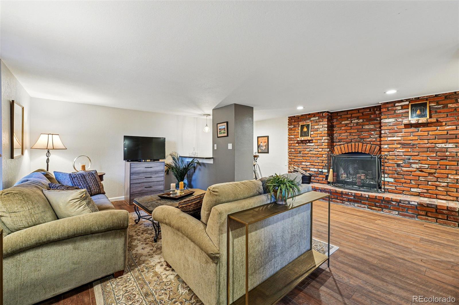 1165 N Pennsylvania Street G2, Denver, CO, 80203 2 1165 N Pennsylvania Street G2