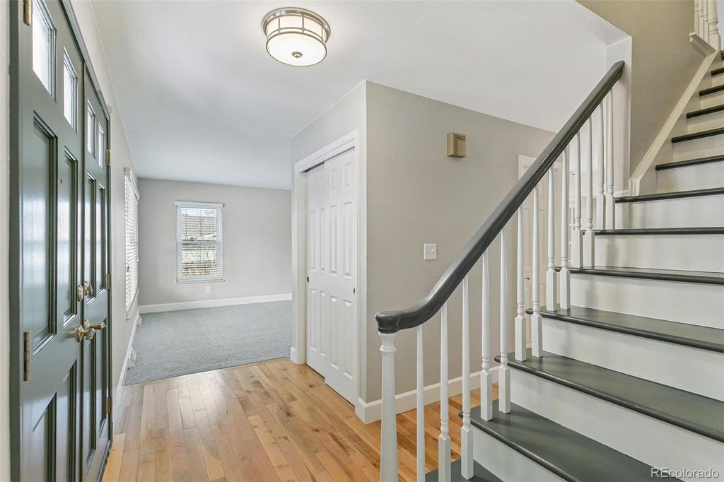 Photo of 8003 E Hinsdale Place, Centennial, CO 80112 (MLS # 5192913)