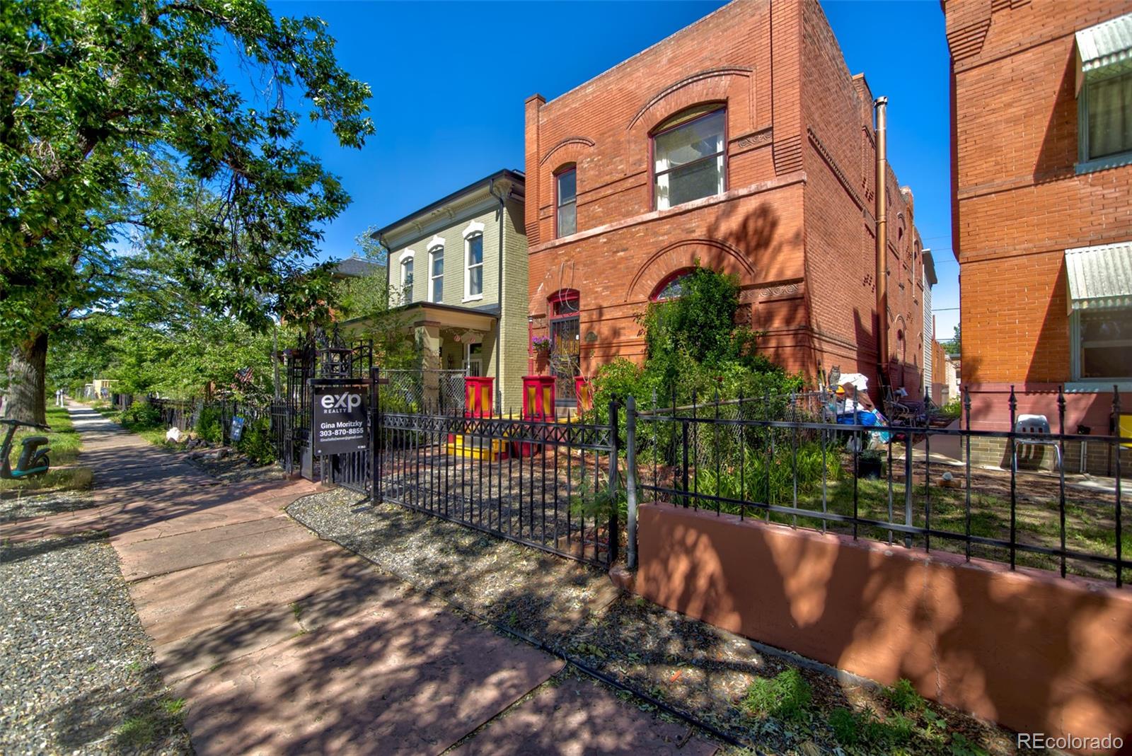 2623 Stout Street