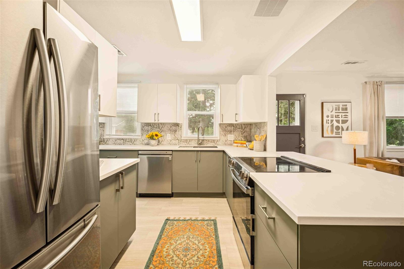 2575 Saulsbury Street, Lakewood, CO, 80214 2 2575 Saulsbury Street