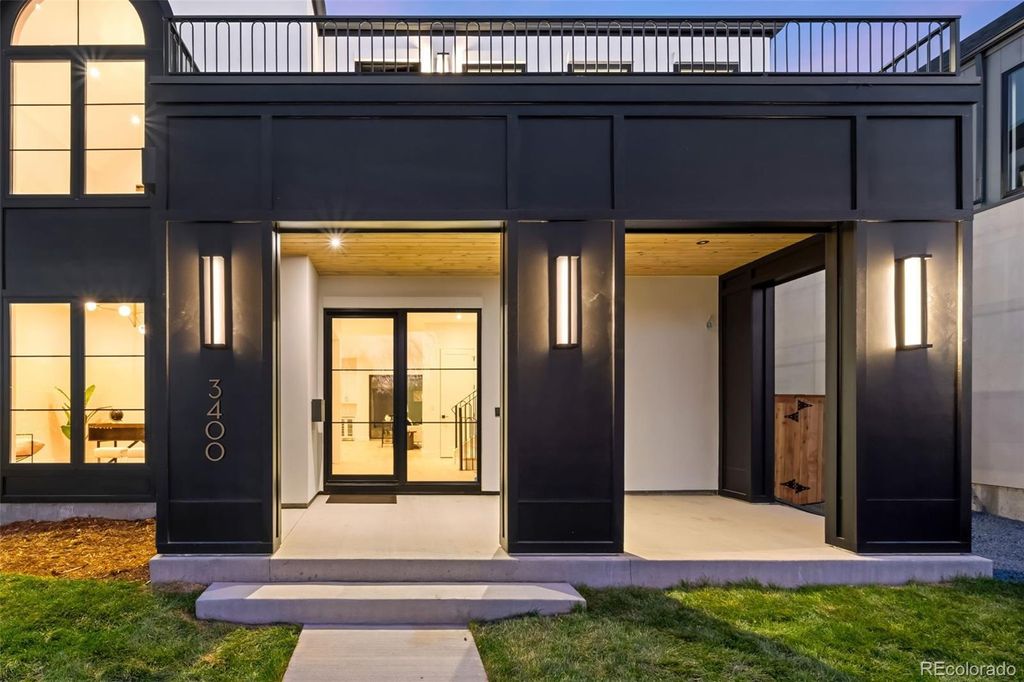 Photo of 3400 S Bellaire Street, Denver, CO 80222 (MLS # 9750968)