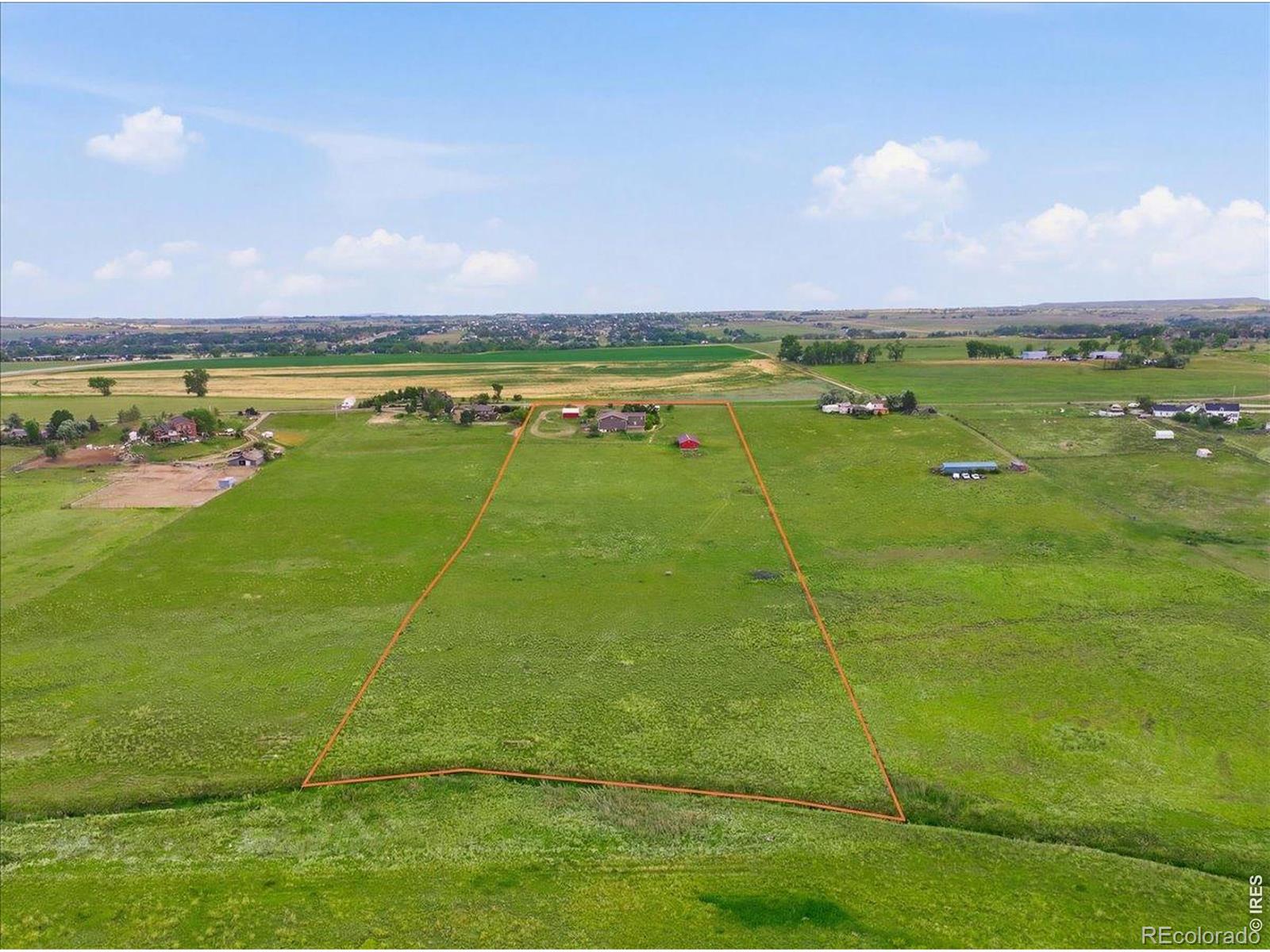 1916 W County Road 6