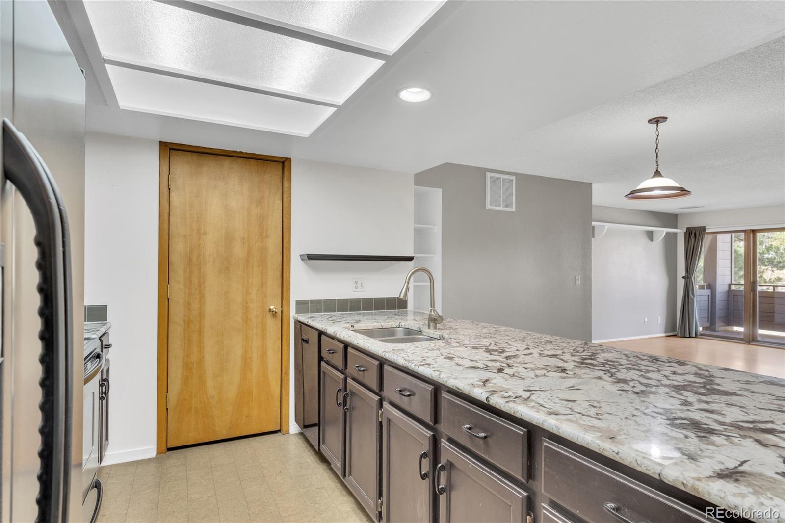 23537 Genesee Village Road