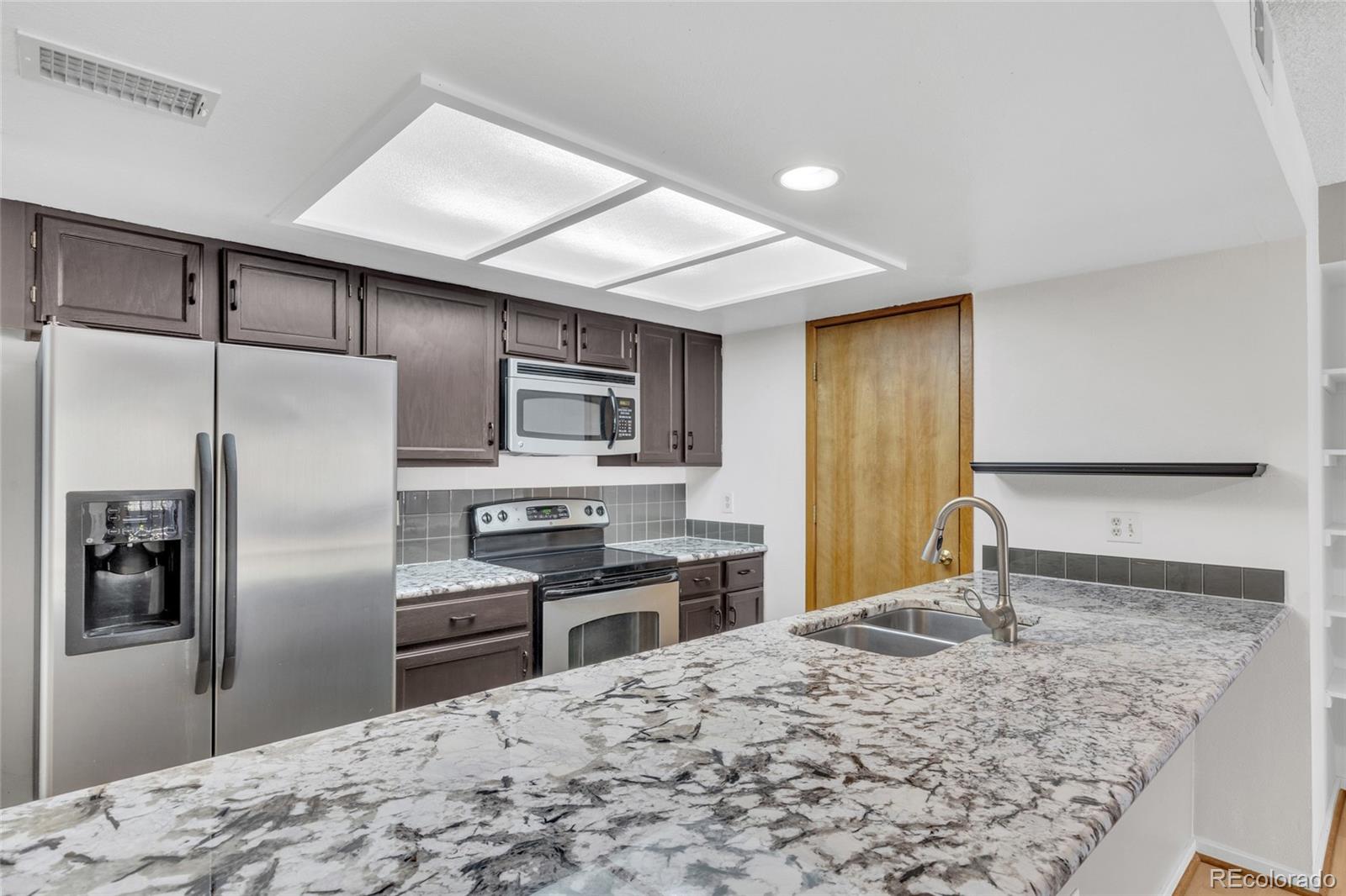 23537 Genesee Village Road