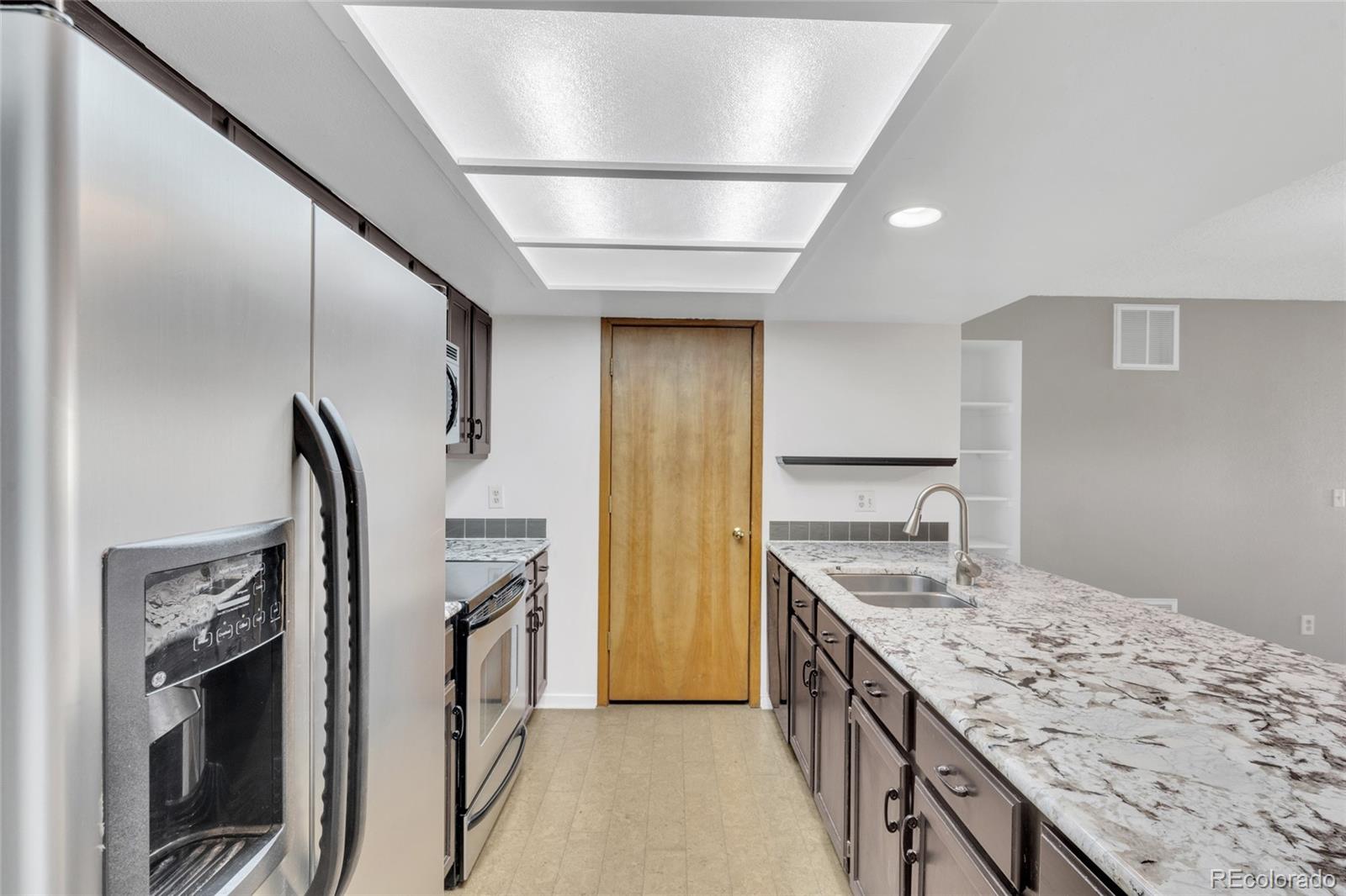 23537 Genesee Village Road