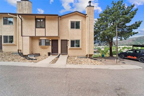Townhouse in Colorado Springs CO 1436 Territory Trail.jpg