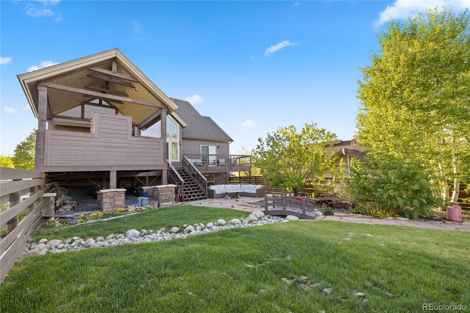 873 Saddle Ridge Circle