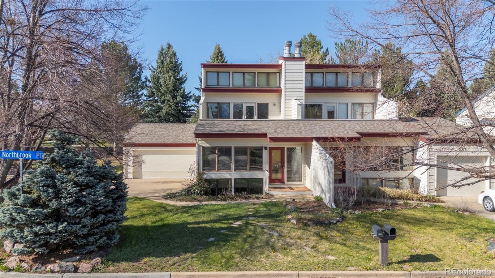 2715 Northbrook Place