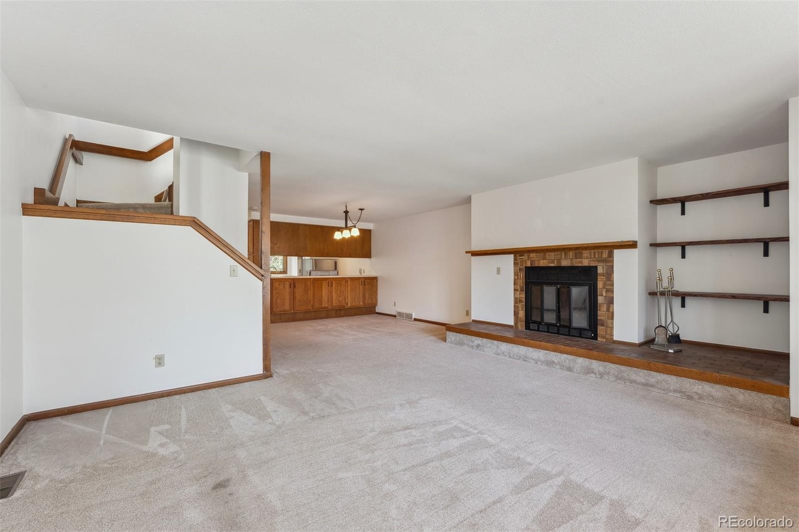 2715 Northbrook Place