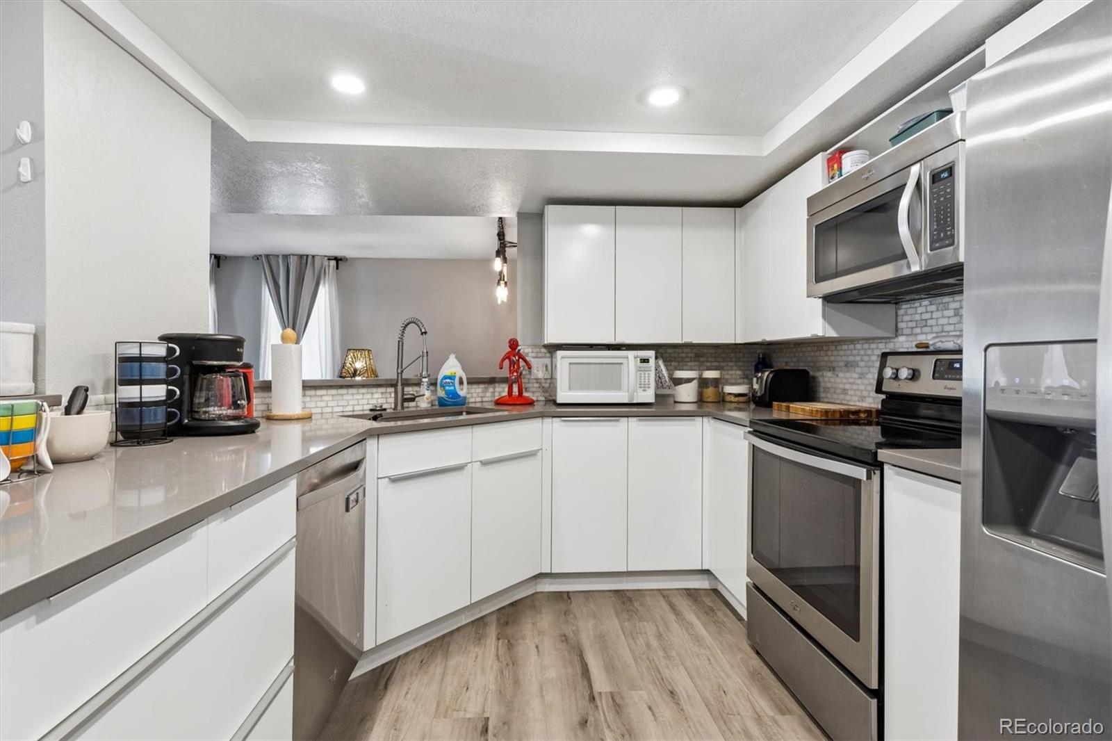 6475 S Dayton Street 106