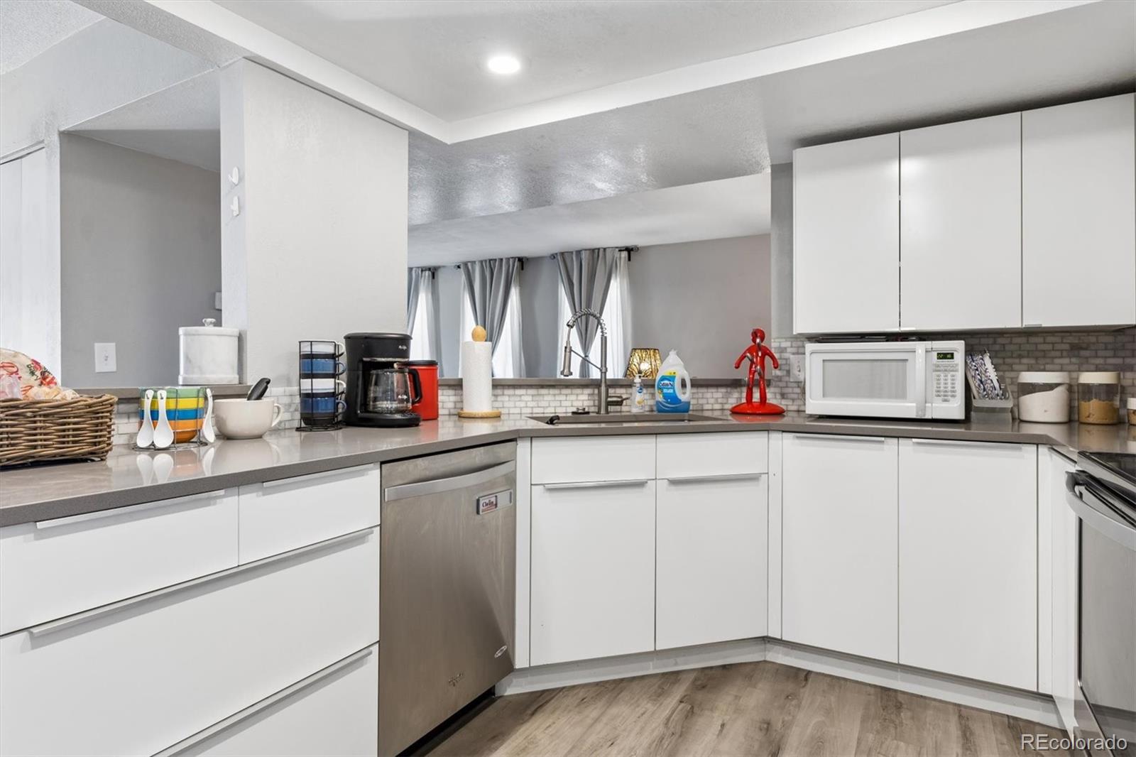 6475 S Dayton Street 106