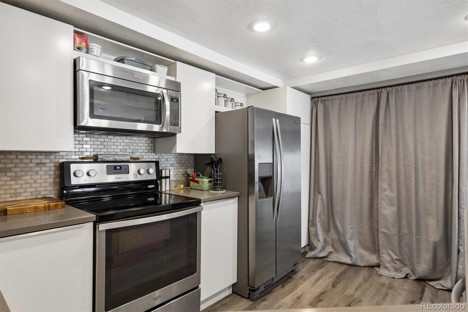 6475 S Dayton Street 106