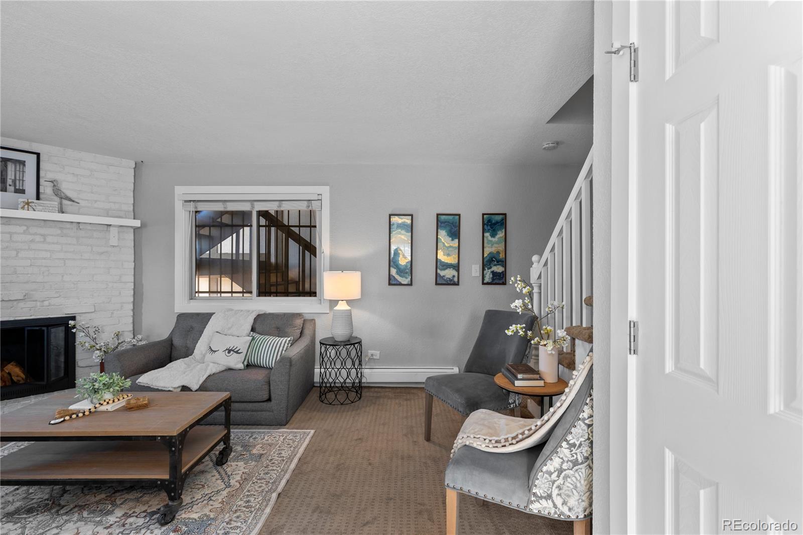 2700 S Holly Street 216