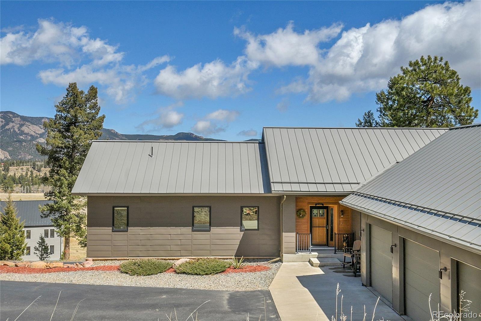 96 Garnet Lane