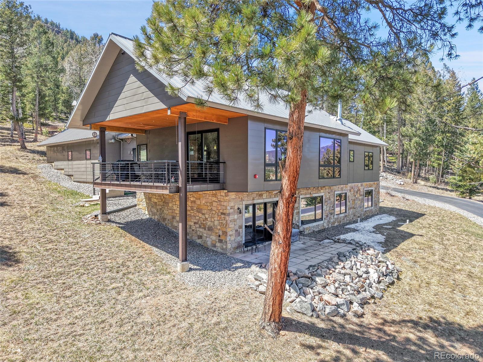 96 Garnet Lane