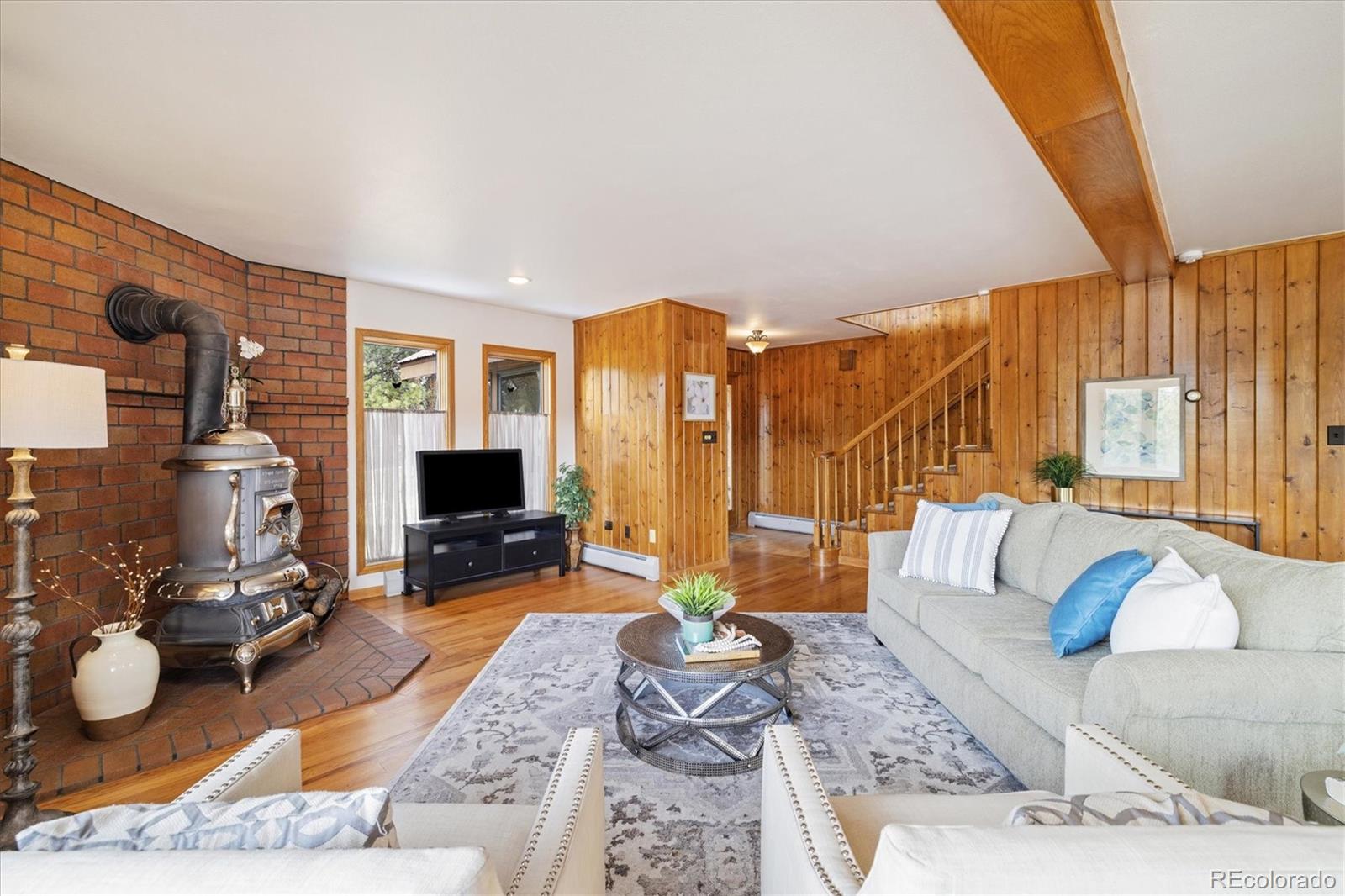 77 Krestview Lane