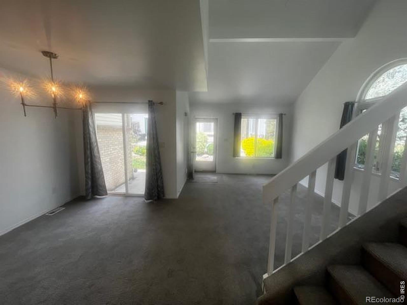 2142 Meadow Court