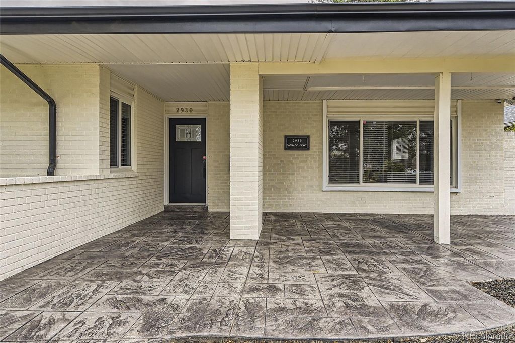 Photo of 2930 Monaco Parkway, Denver, CO 80207 (MLS # 8613452)