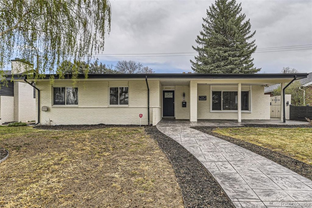 Photo of 2930 Monaco Parkway, Denver, CO 80207 (MLS # 8613452)