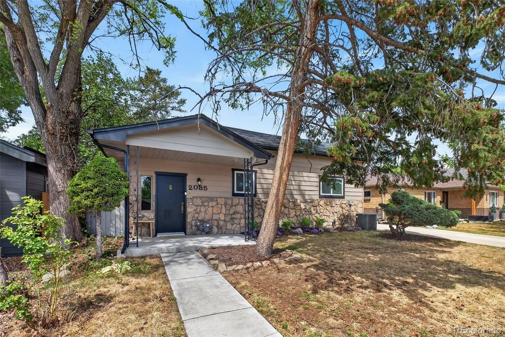 Photo of 2085 Fenton Street, Edgewater, CO 80214 (MLS # 8122176)