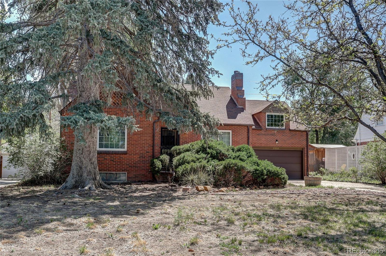 2550 Locust Street