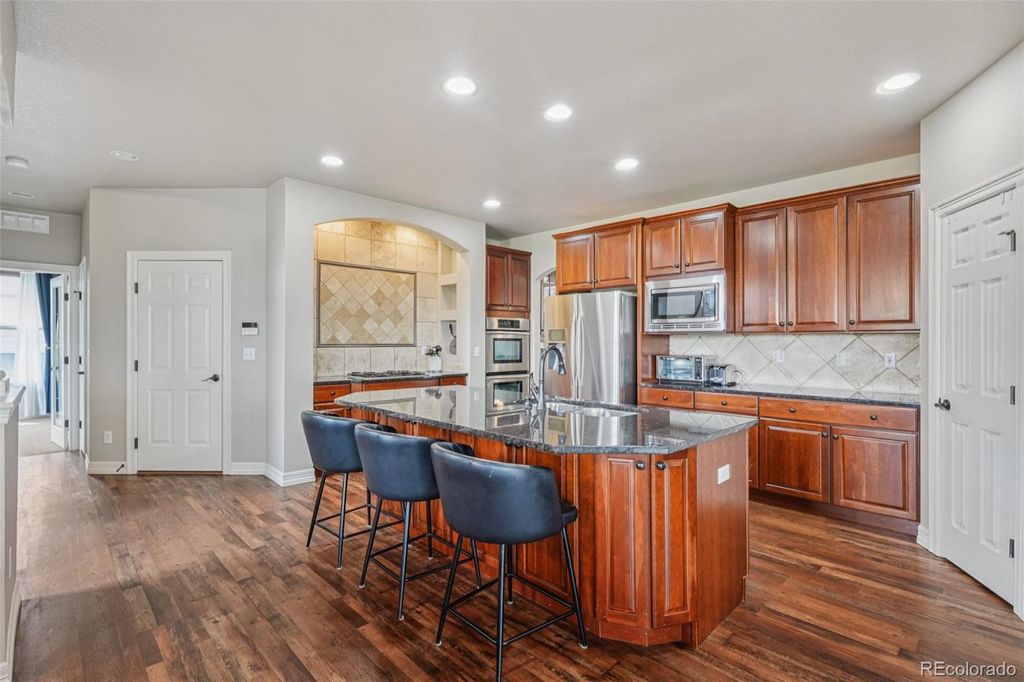 Photo of 11826 S Saunter Court, Parker, CO 80138 (MLS # 9546000)