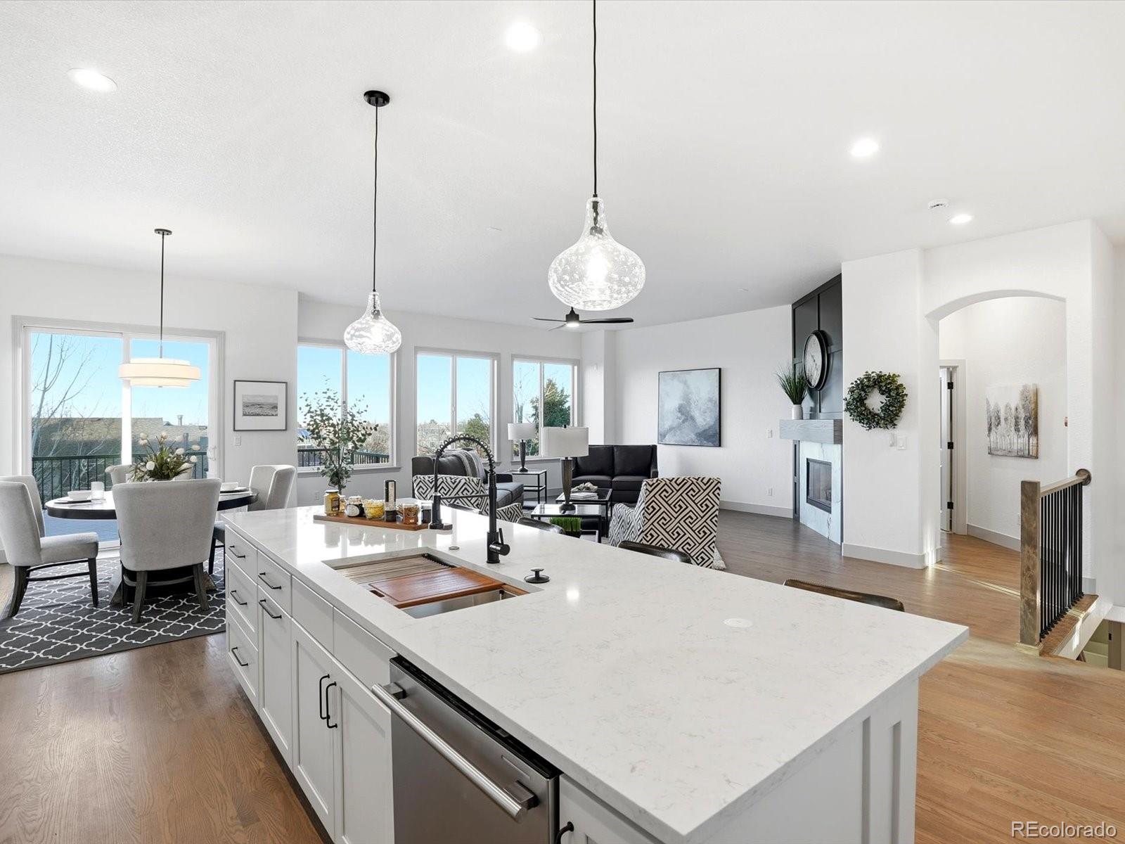 2733 Pemberly Avenue