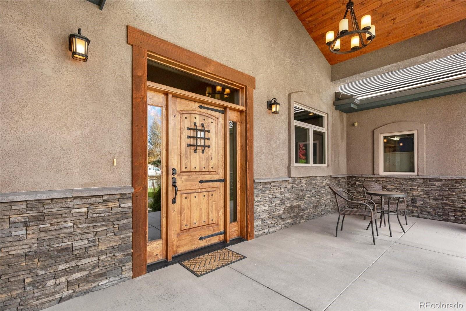 312 Cottonwood Circle