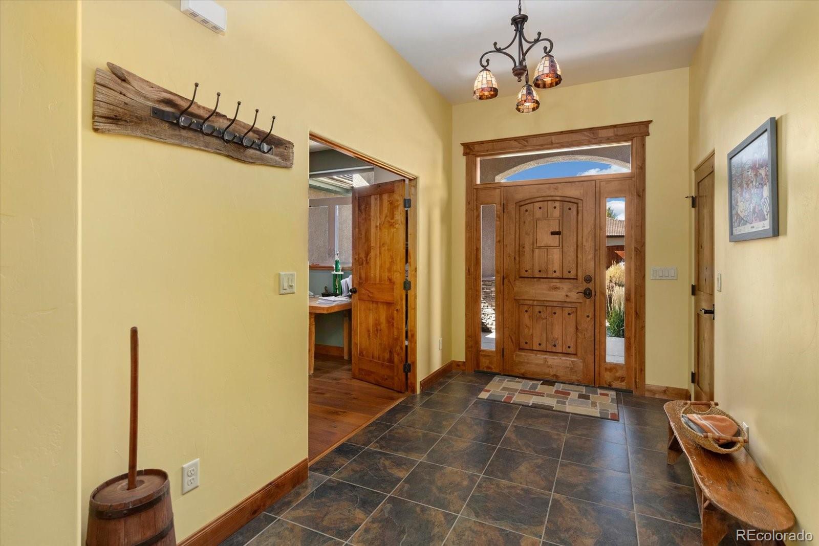 312 Cottonwood Circle
