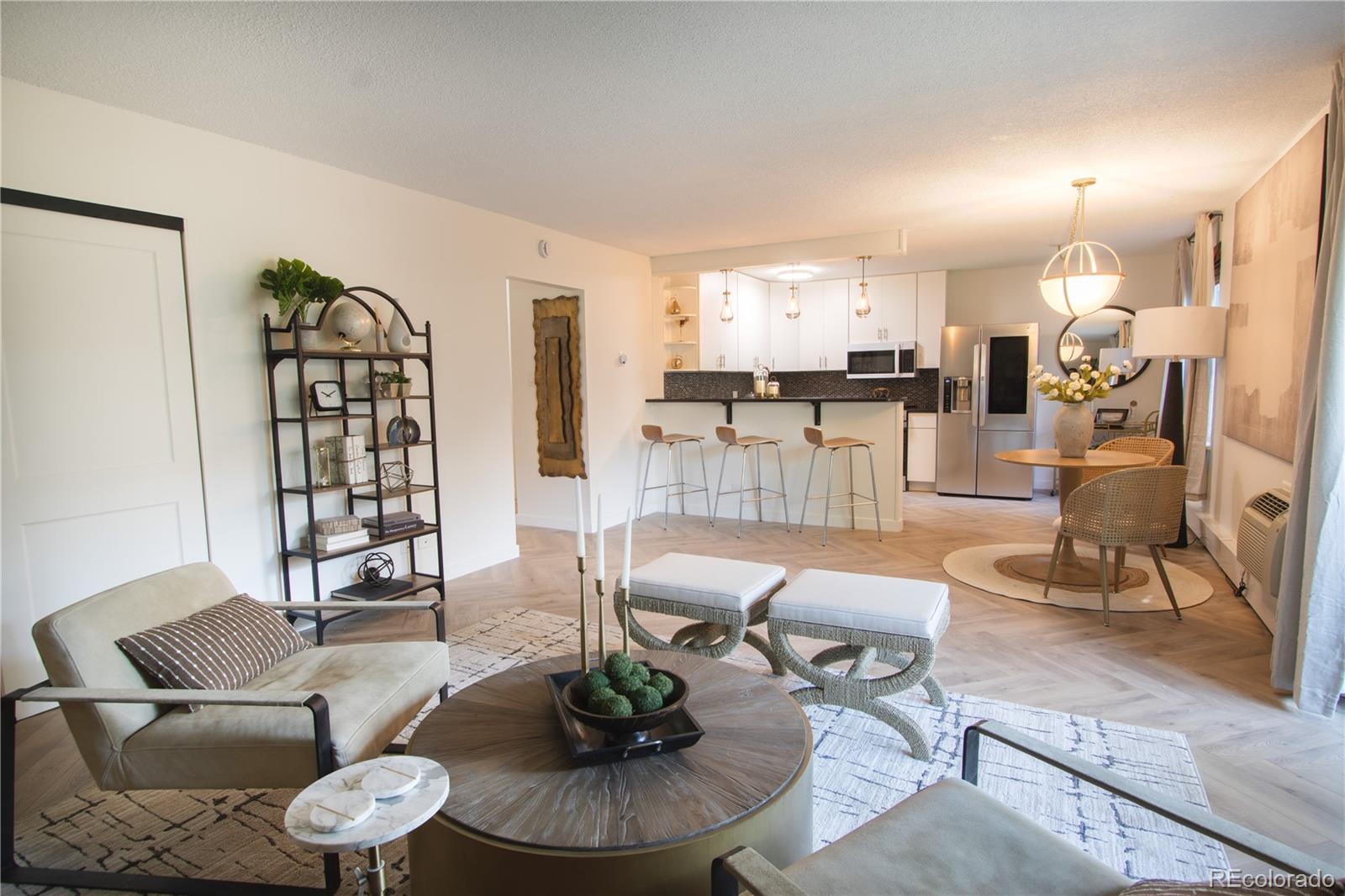 2150 S Vaughn Way 204D