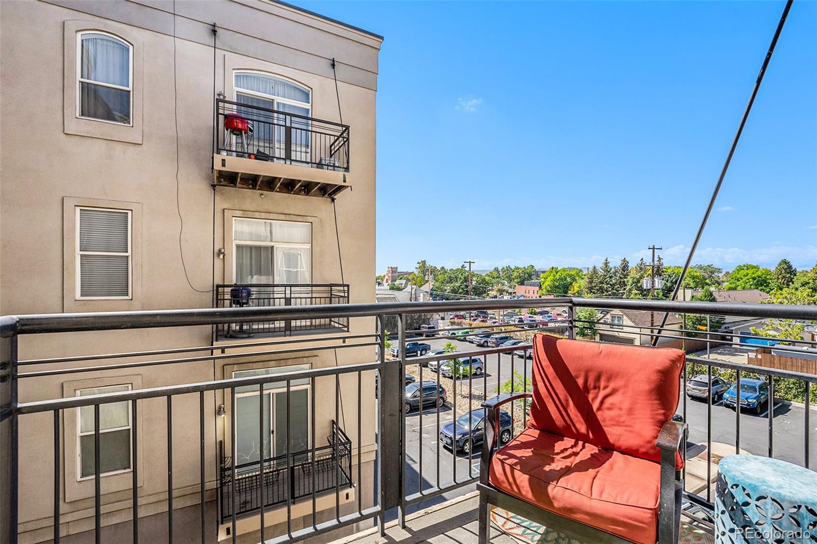 277 N Broadway 301