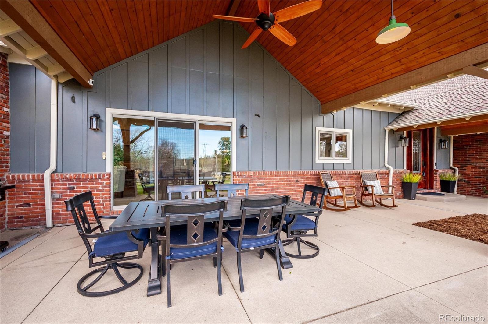 8830 W Bear Creek Drive