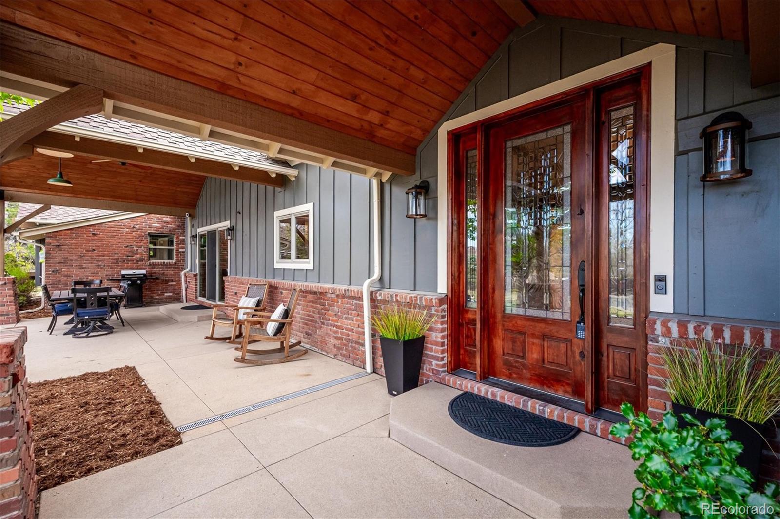 8830 W Bear Creek Drive