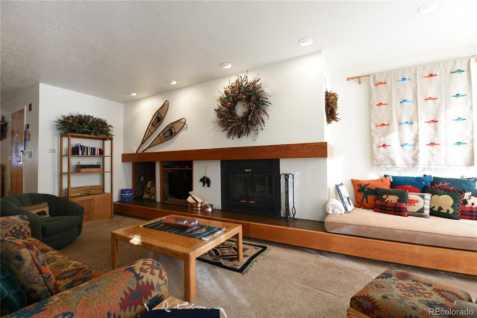 240 Tennis Club Road 1672