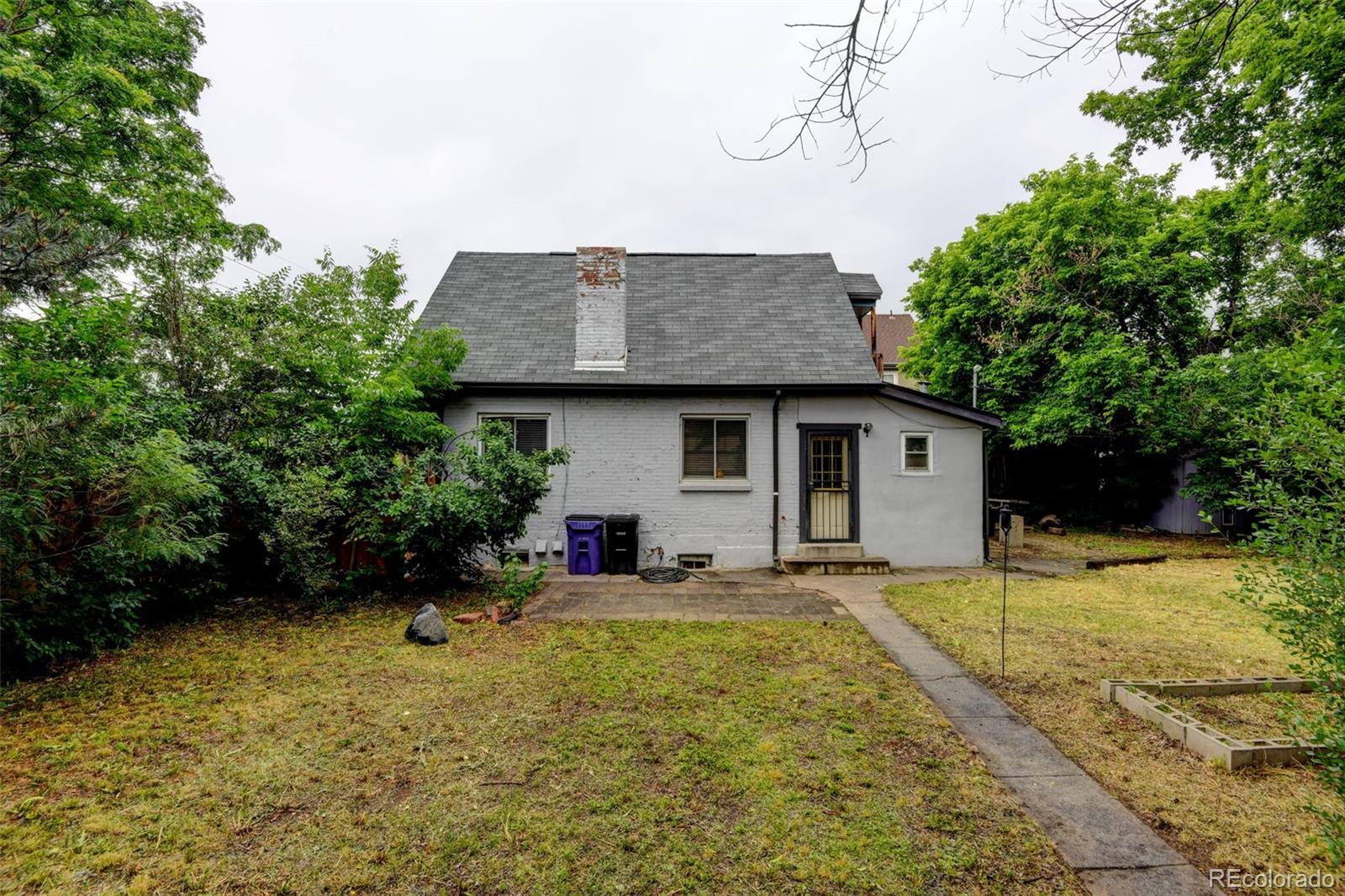1707 W 39th Avenue