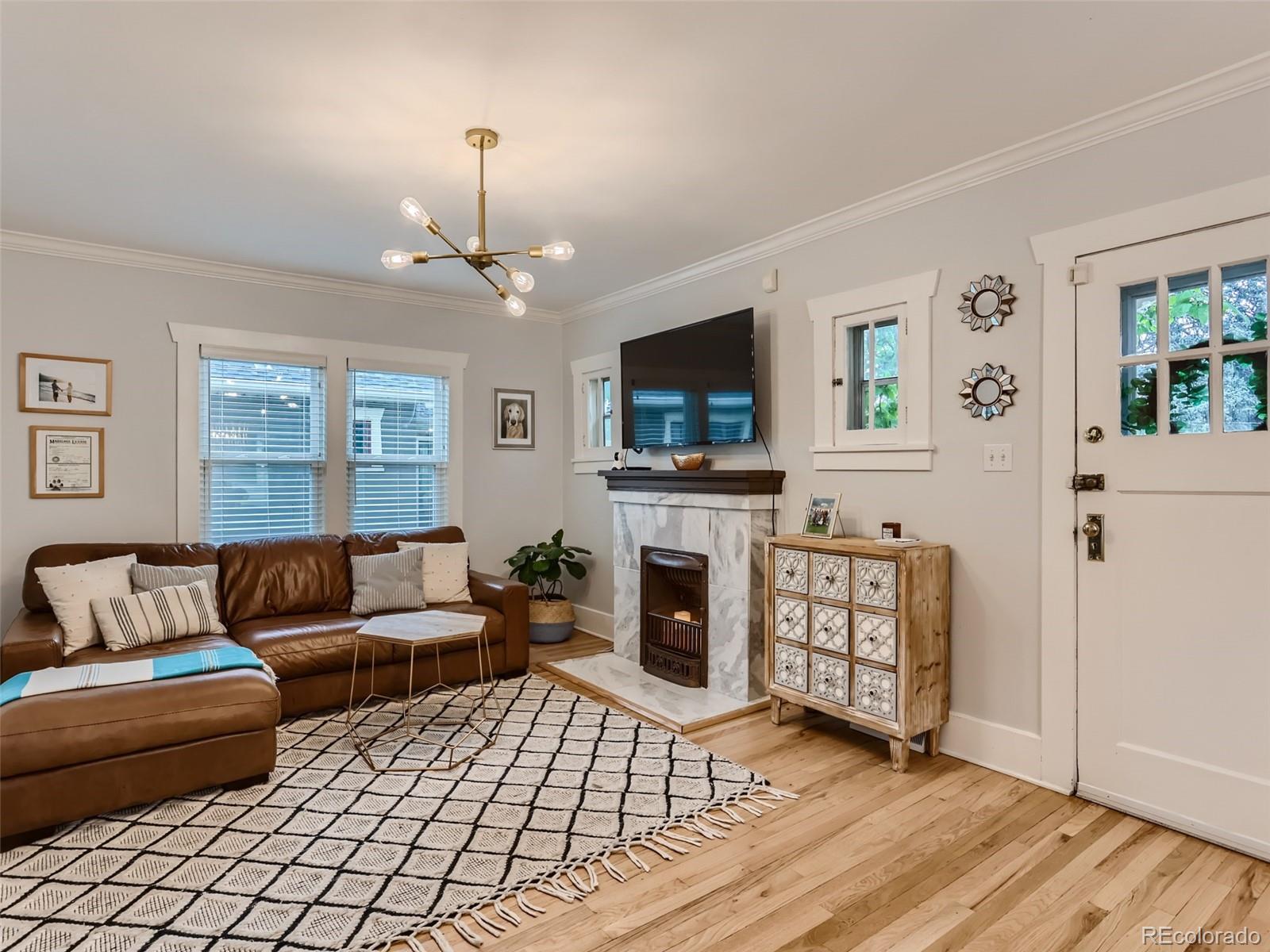 1951 S Downing Street