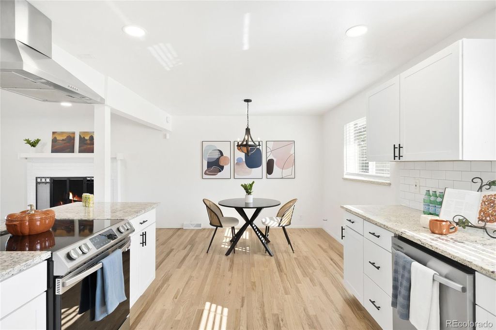 Photo of 10 Teller Street, Lakewood, CO 80226 (MLS # 8426397)