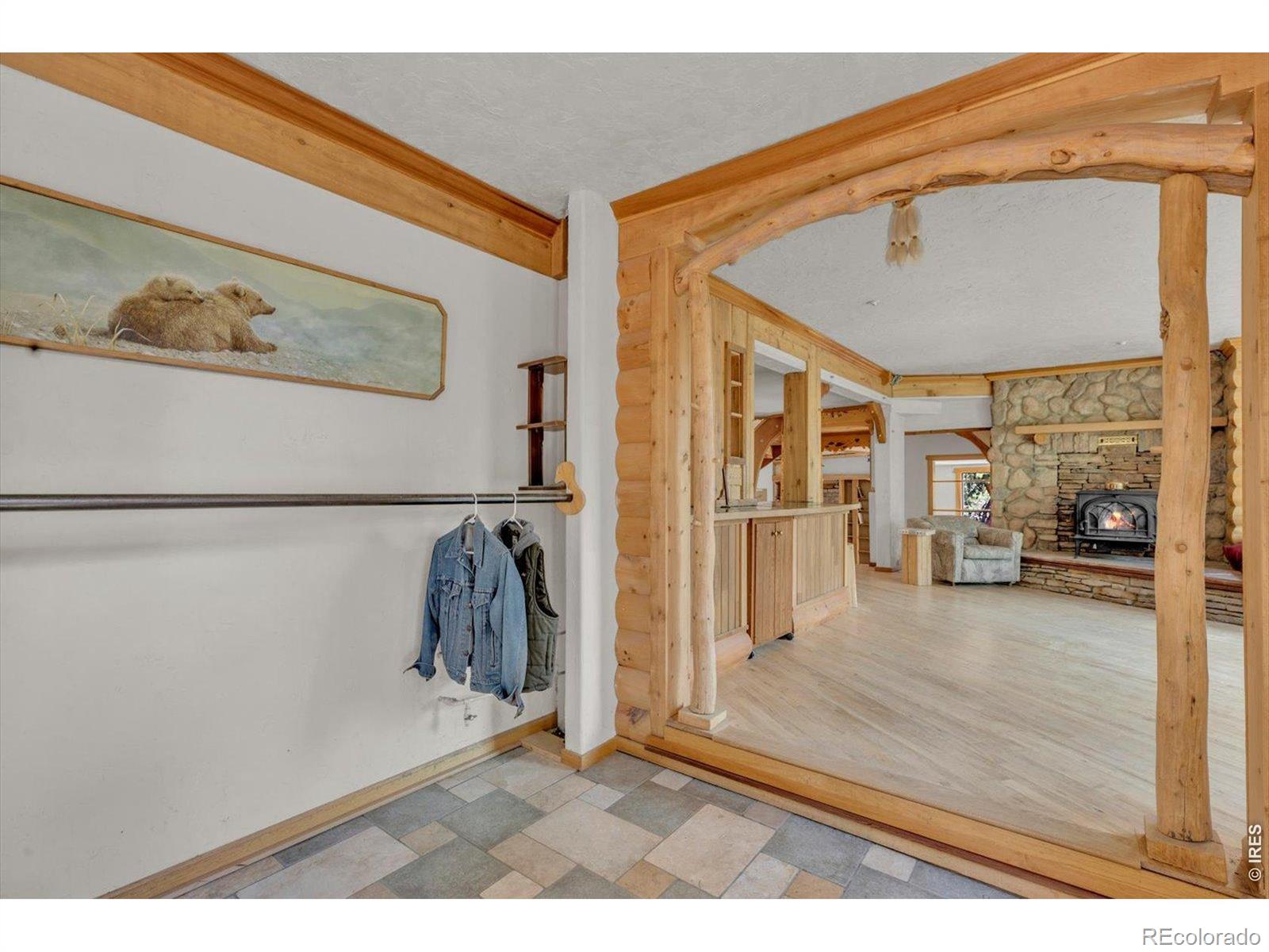 909 County Road 120J