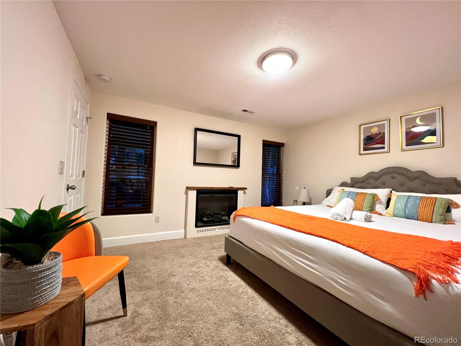 11809 E Harvard Avenue