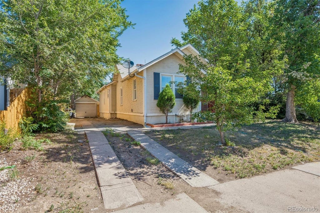 Photo of 2835 W 4th Avenue, Denver, CO 80219 (MLS # 8821339)