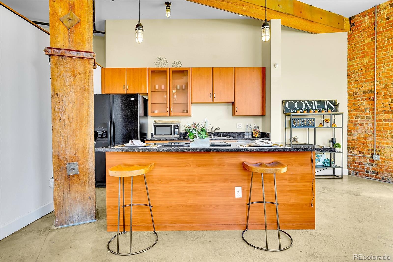 2500 Walnut Street 102