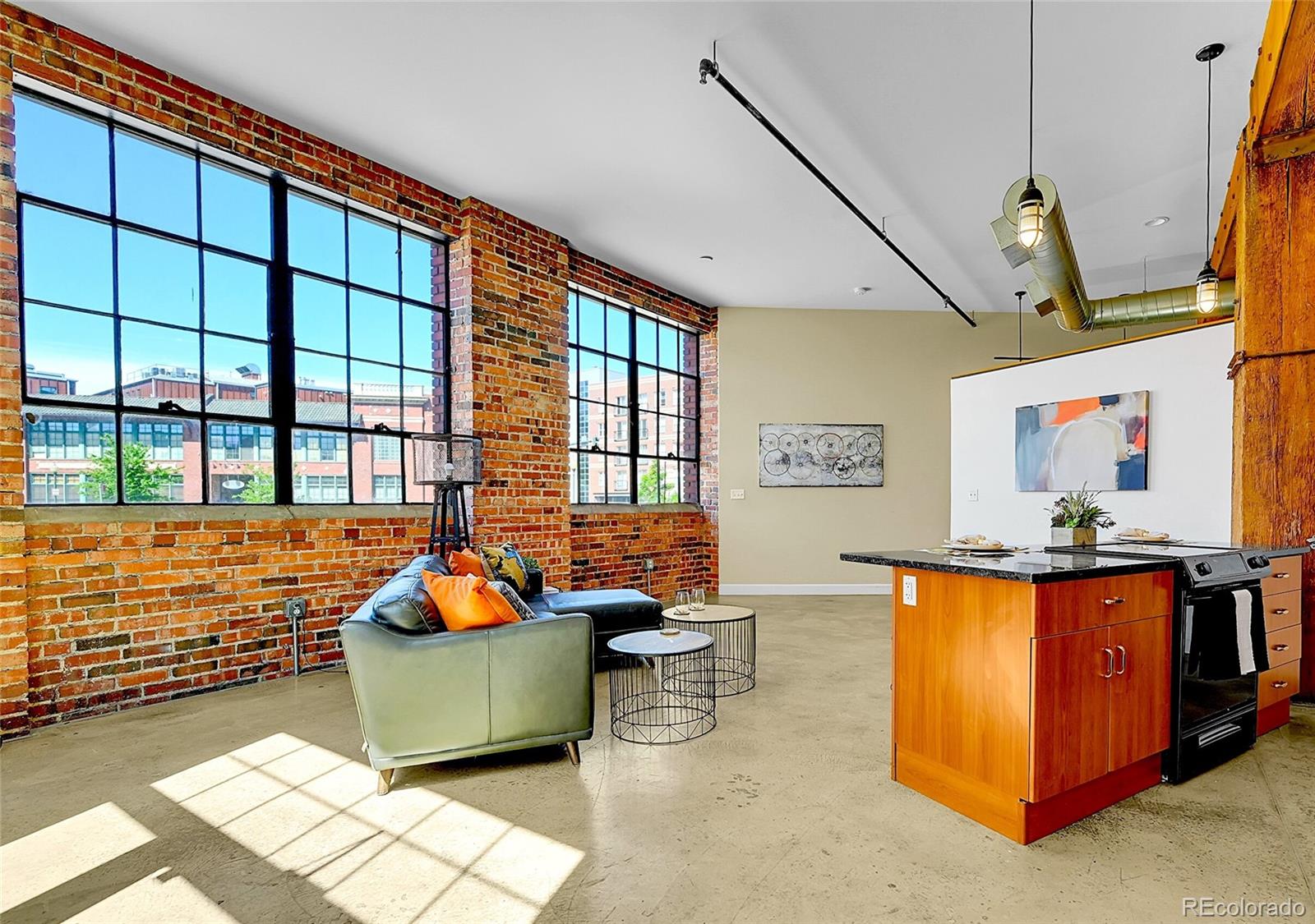 2500 Walnut Street 102