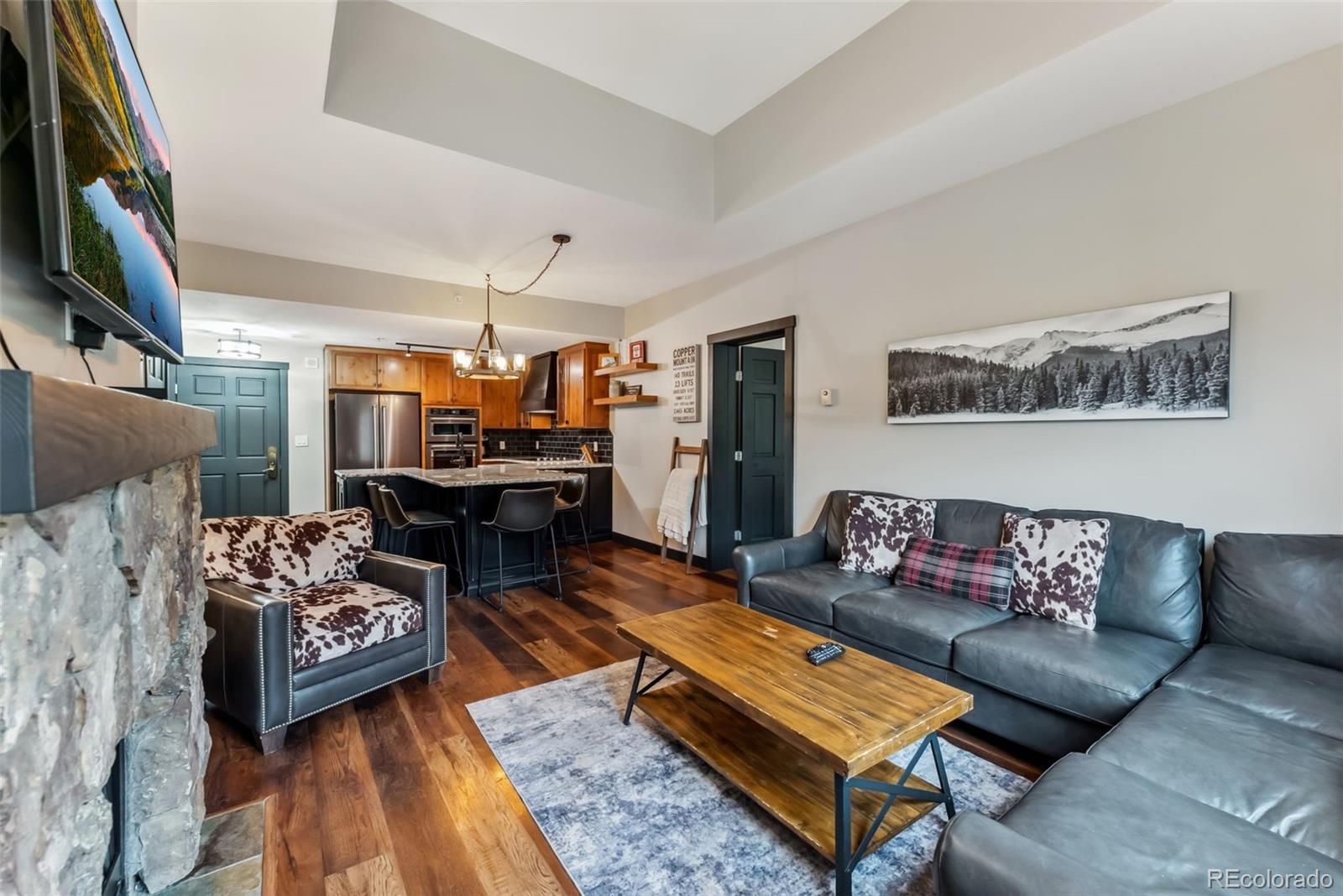 910 Copper Road 602