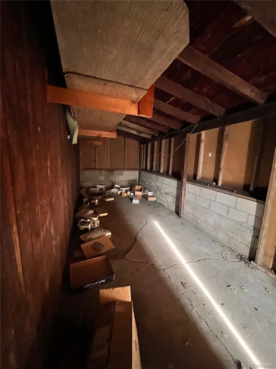 Arvada, Colorado 80003, United States, 3 Bedrooms Bedrooms, ,1 BathroomBathrooms,Residential,Pending,47656