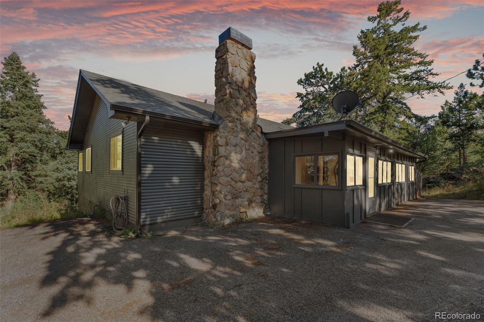 5886 High Drive