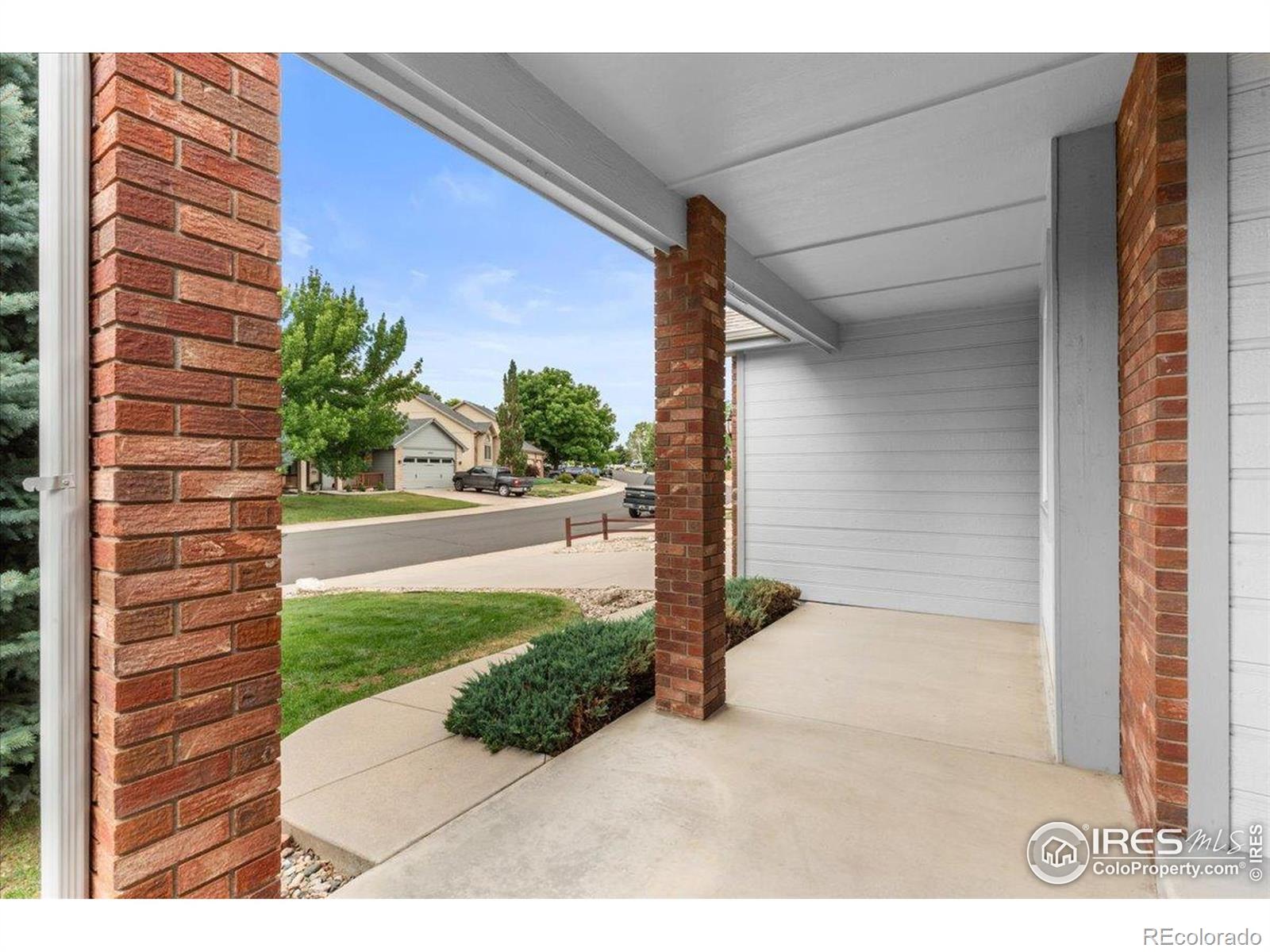 1938 Silvergate Road