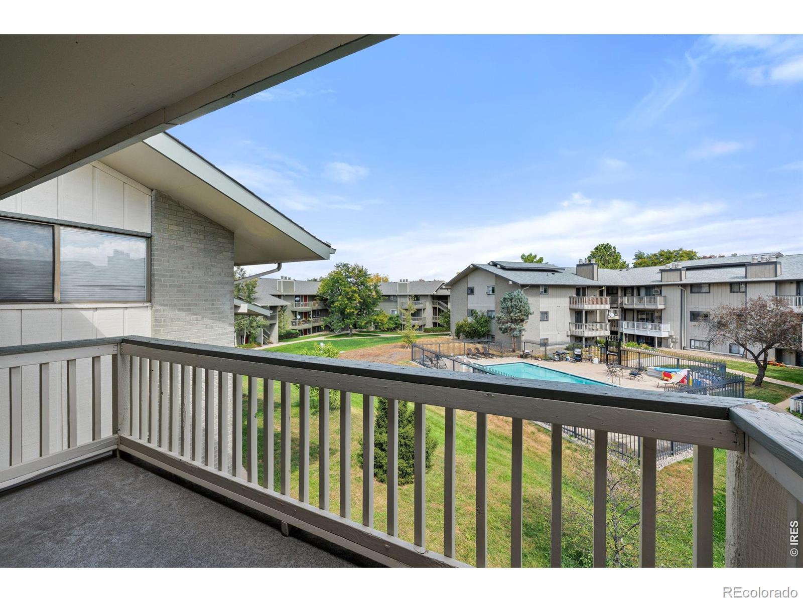 645 Manhattan Place 307