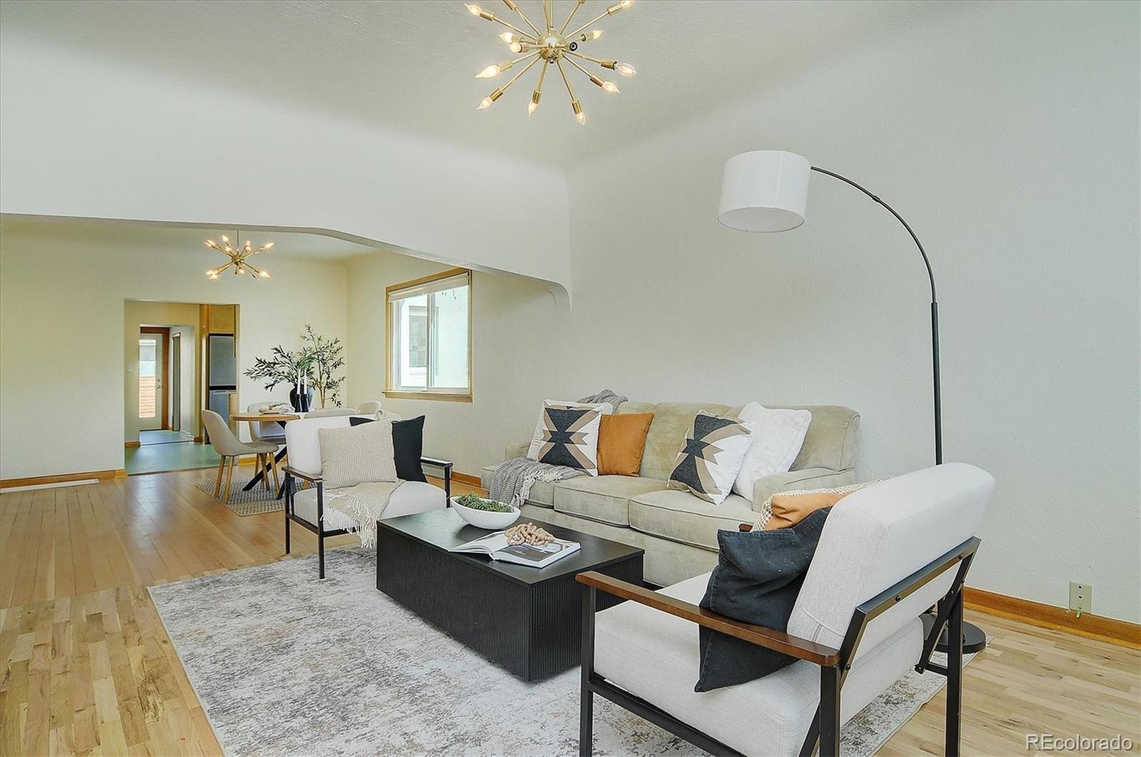 536 W 2nd Street 1&2