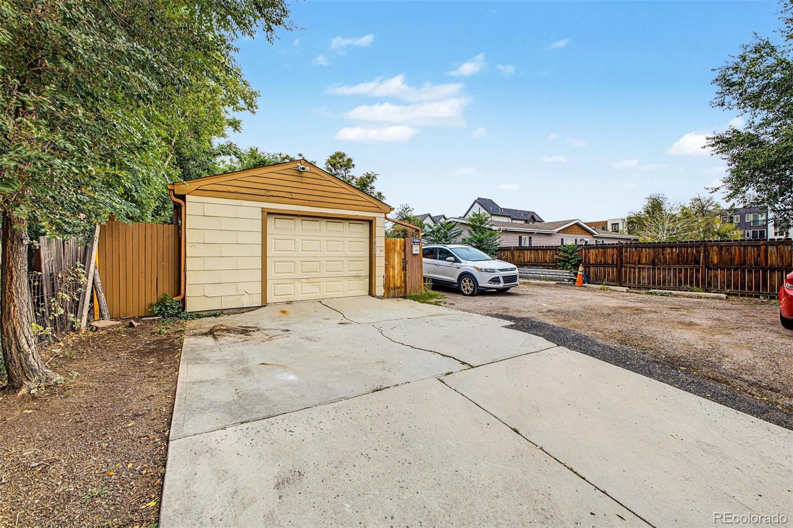 1565 Sheridan Boulevard, Lakewood, CO, 80214 4 1565 Sheridan Boulevard