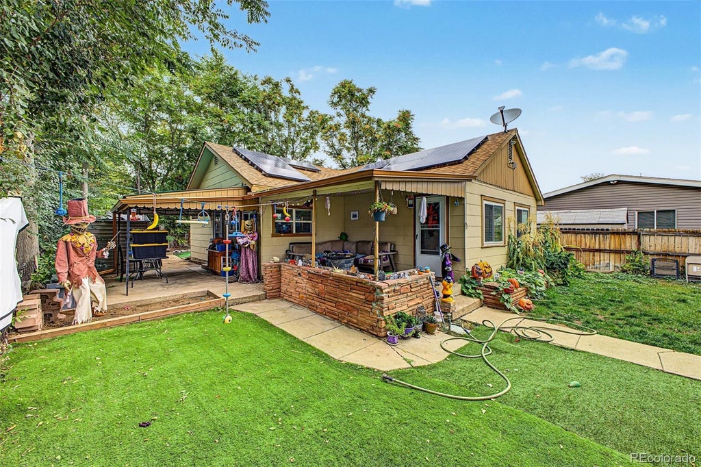 Photo of 1565 Sheridan Boulevard, Lakewood, CO 80214 (MLS # 2972483)